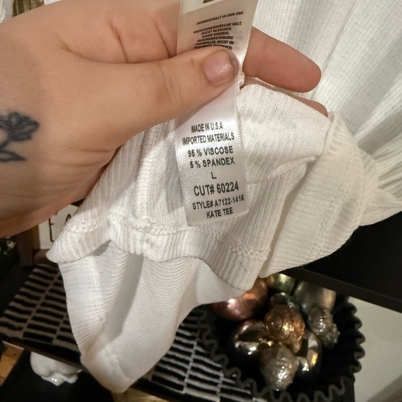 Agolde White Fitted Short Sleeve T-Shirt size large - Picture 6 of 7